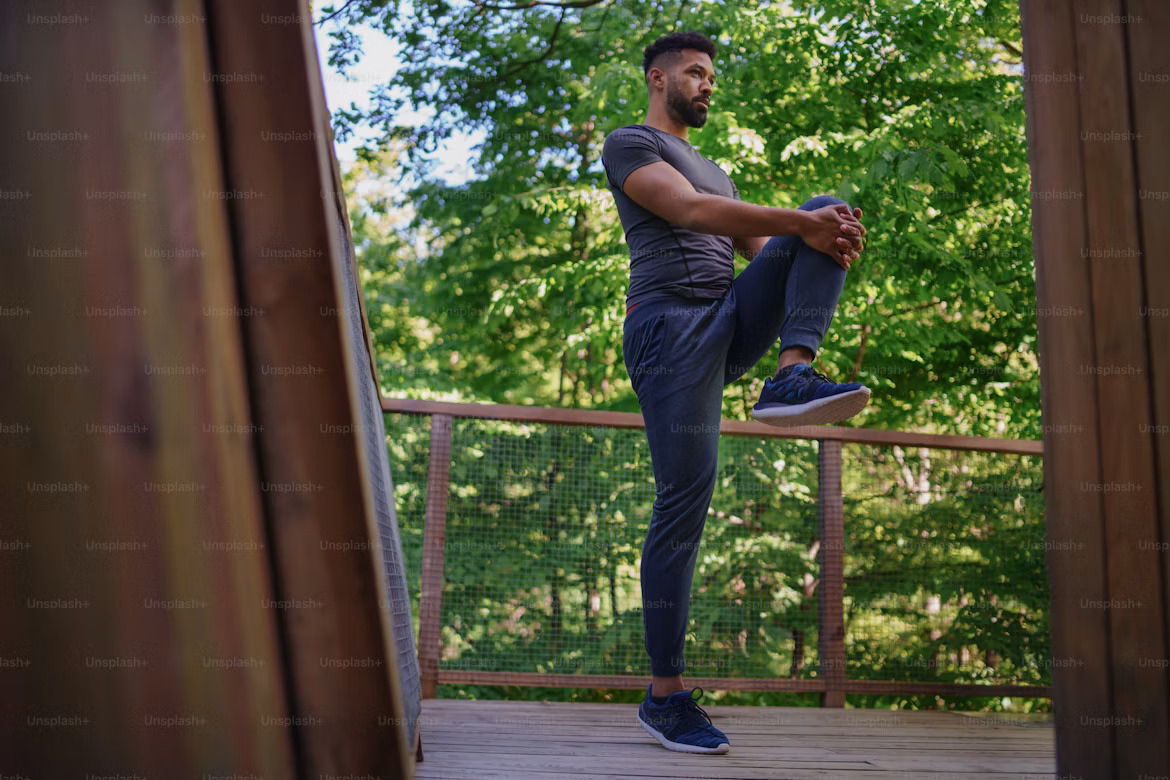 برنامج تمارين المنزل للجسم بالكامل بدون أدوات (Calisthenics)